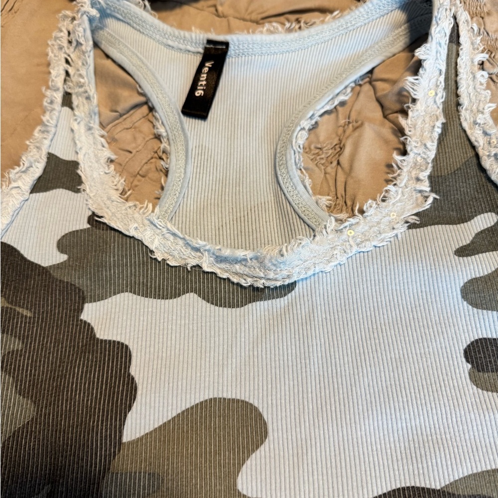 Camouflage Tank Top - Picture 4 of 6